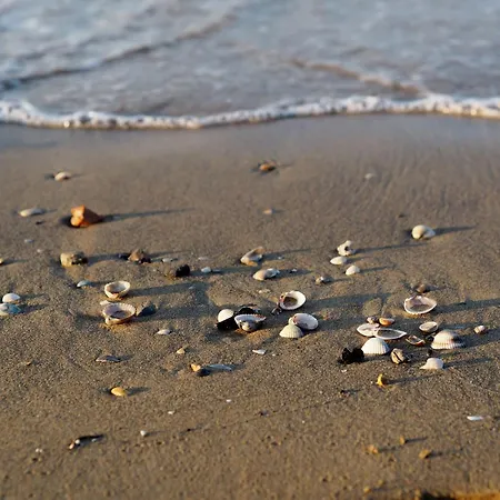 Relaxing Flat With Sea Views In Bibione *